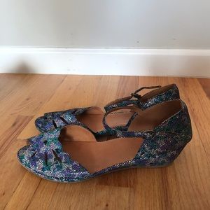 Kenneth Cole Gentle Souls wedge sandals